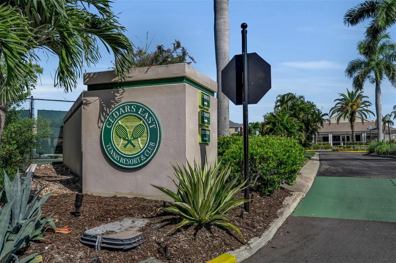 Townhouse at 848 EVERGREEN WAY, LONGBOAT KEY, photo 65 of 66