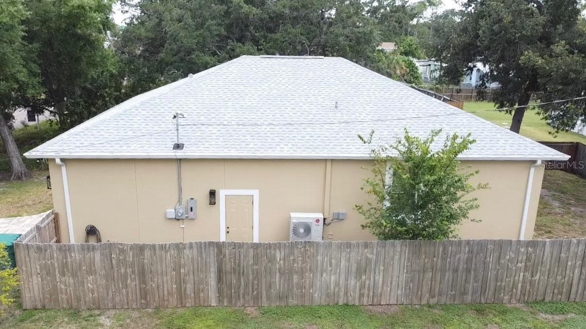 East side - 3225 LAUREL AVE, CLEARWATER