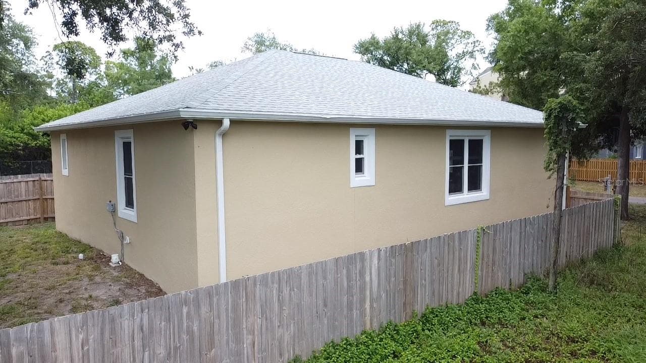 West Side - 3225 LAUREL AVE, CLEARWATER
