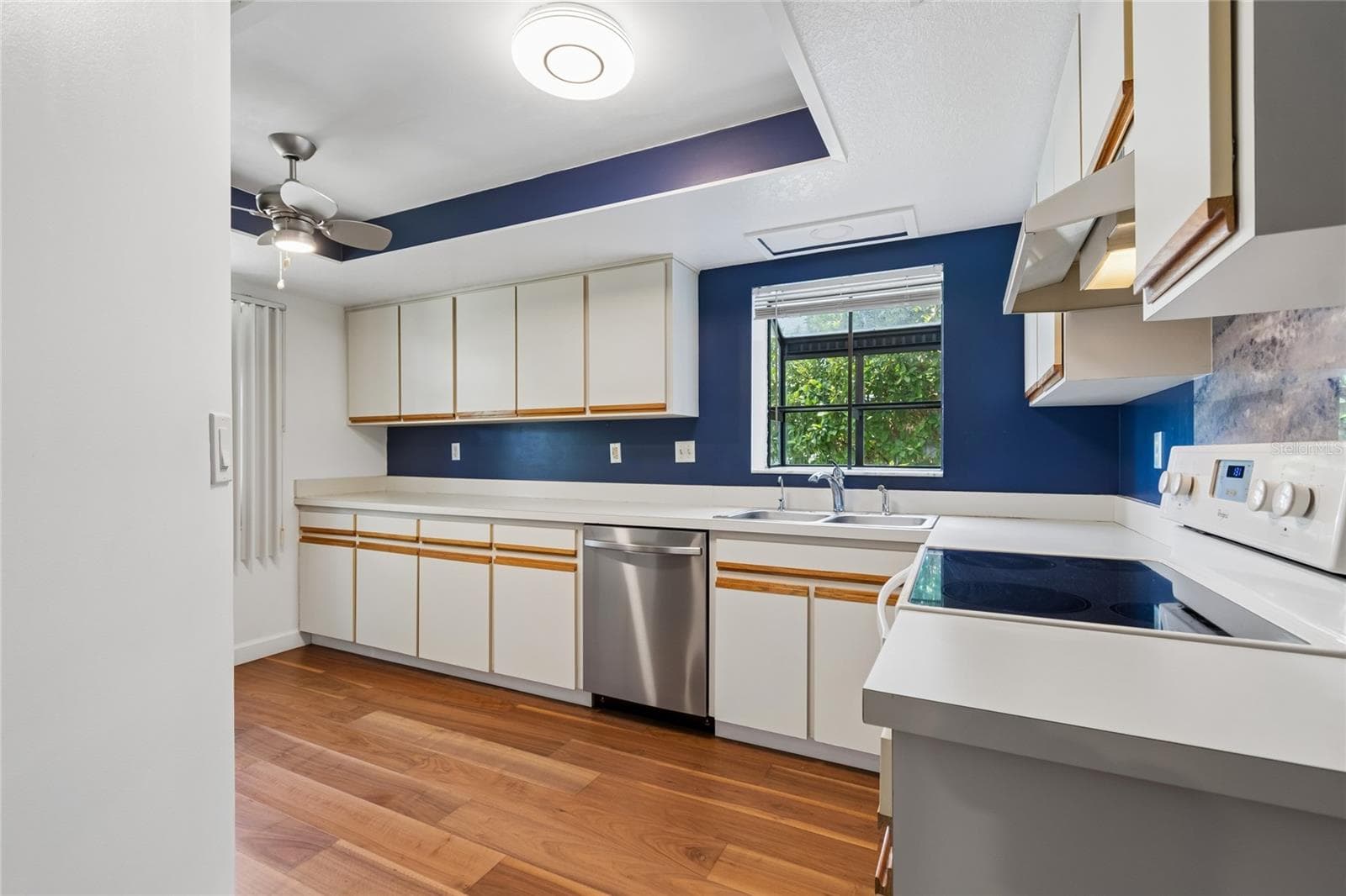 Kitchen - 11800 PARK BLVD #401, SEMINOLE