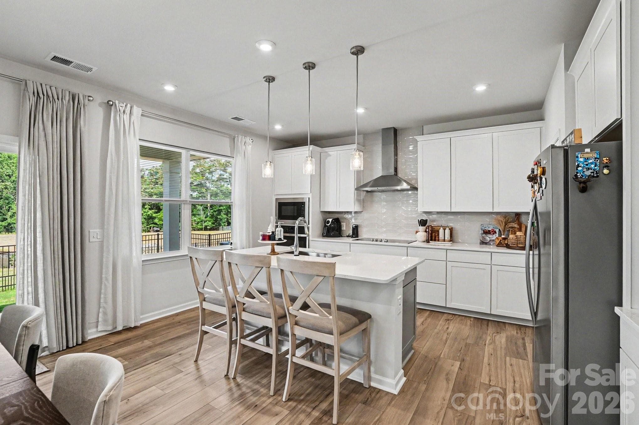 Gourmet Kitchen w/ exhaust - 8230 Franklin Trail Street, Charlotte