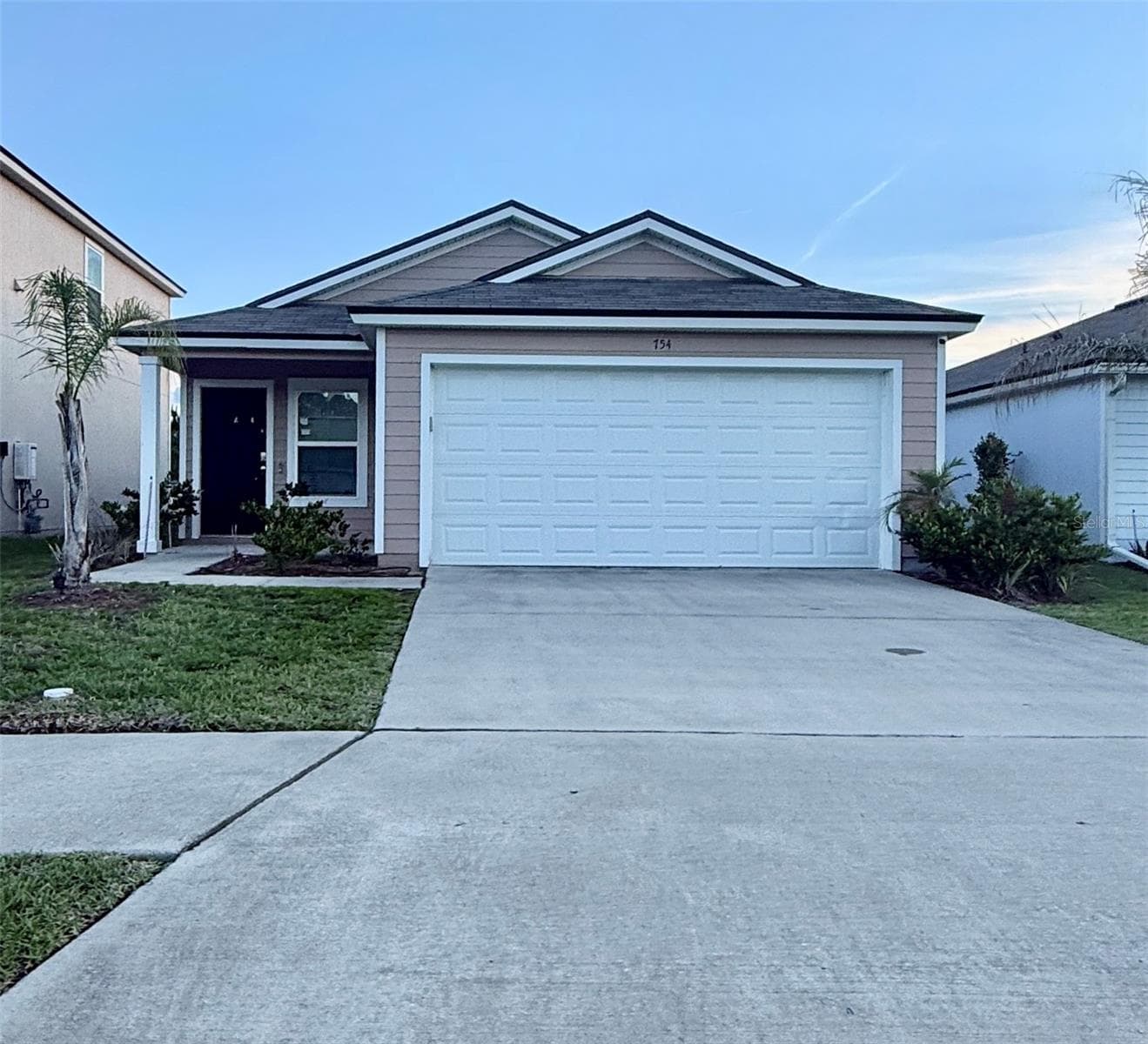 754 GRAND RESERVE DR