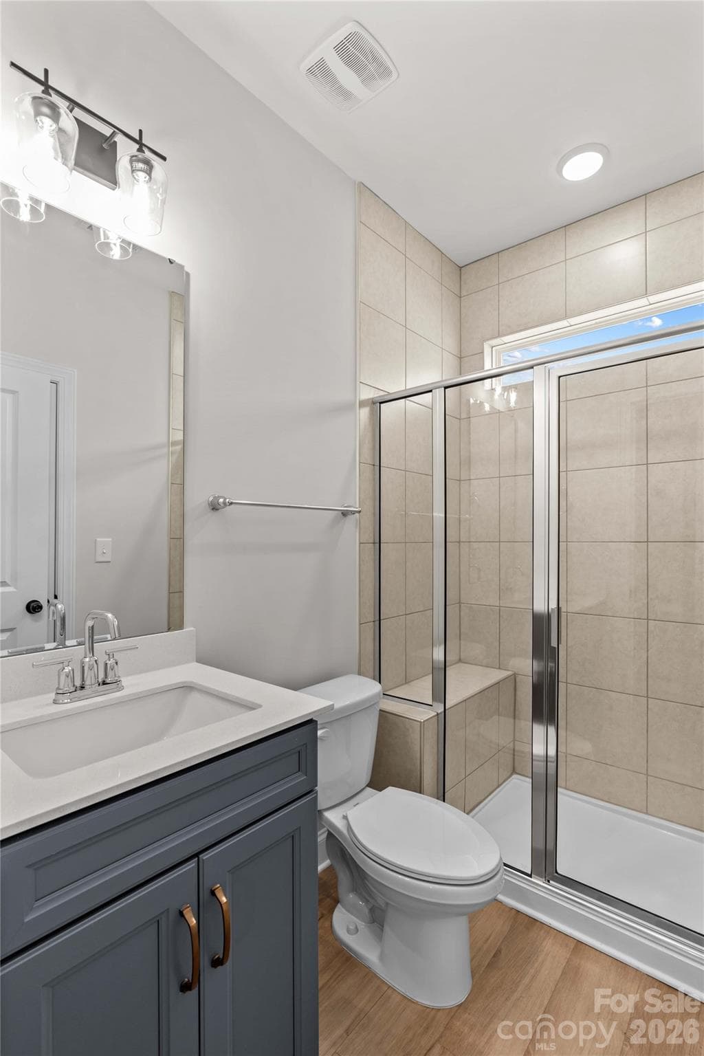 First Floor Full Bath - 116 Summerhill Drive, Mooresville