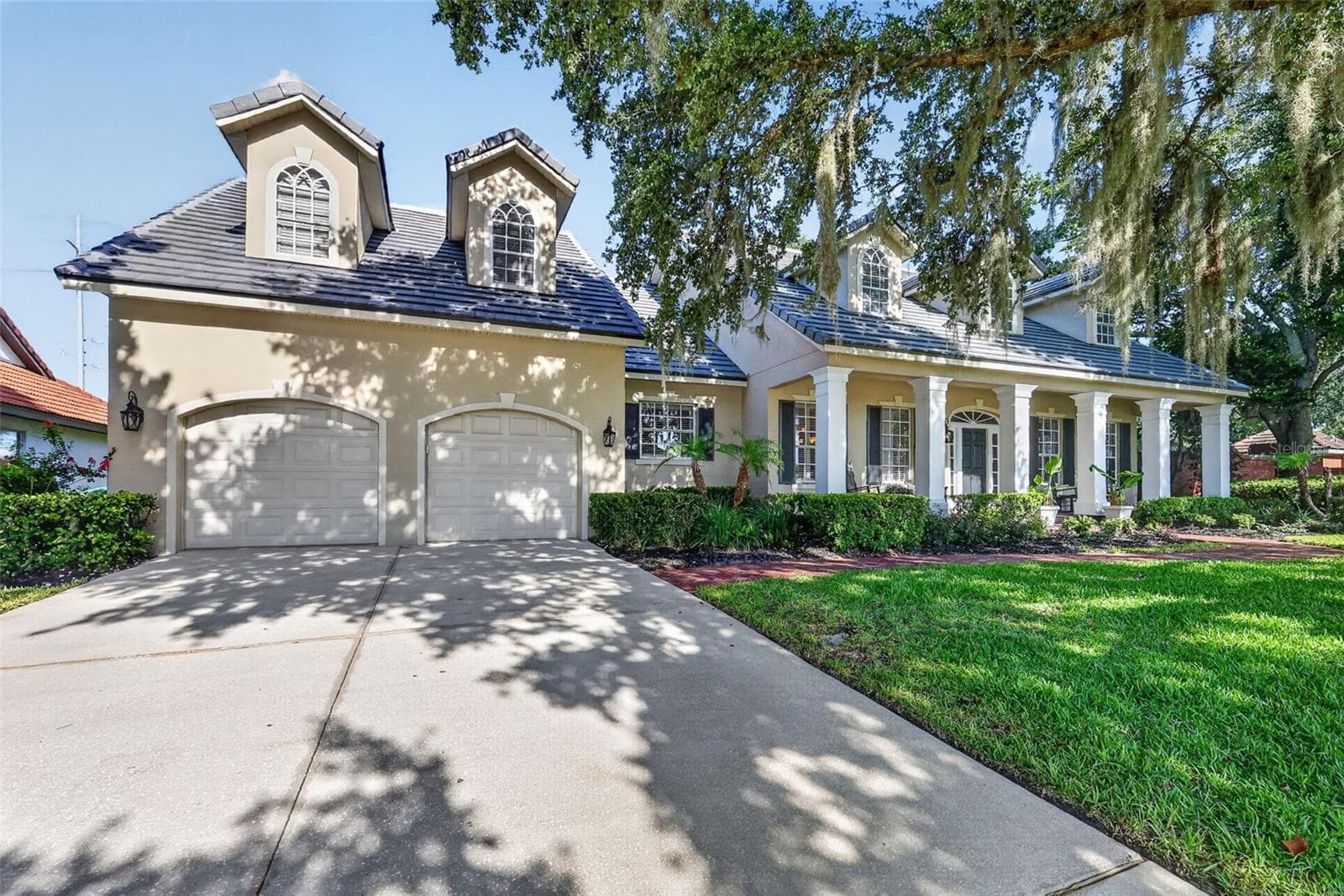 900 BRIGHTWATER CIR