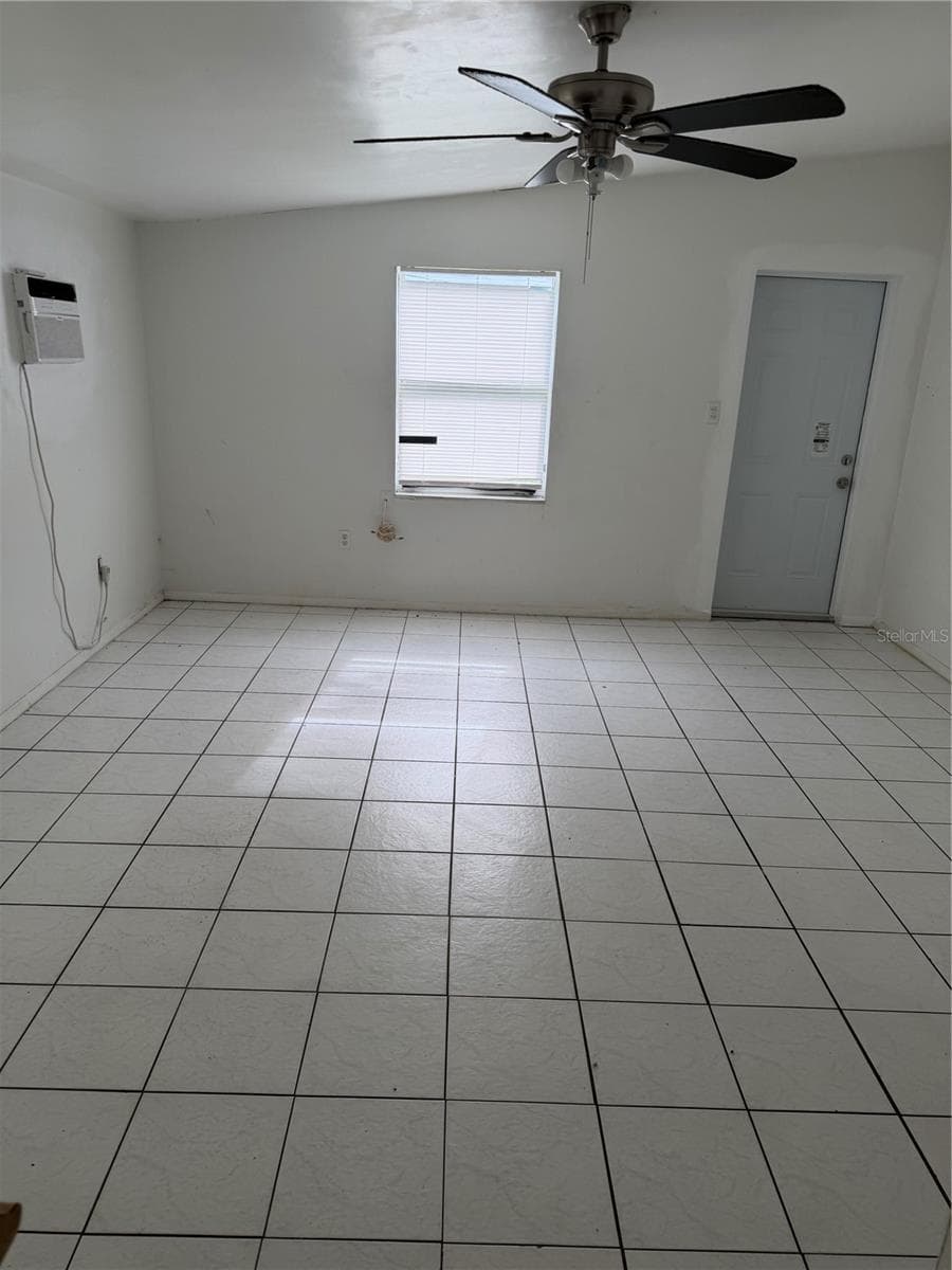 Single Family Residence at 21077 GERTRUDE AVE, PORT CHARLOTTE, photo 16 of 17