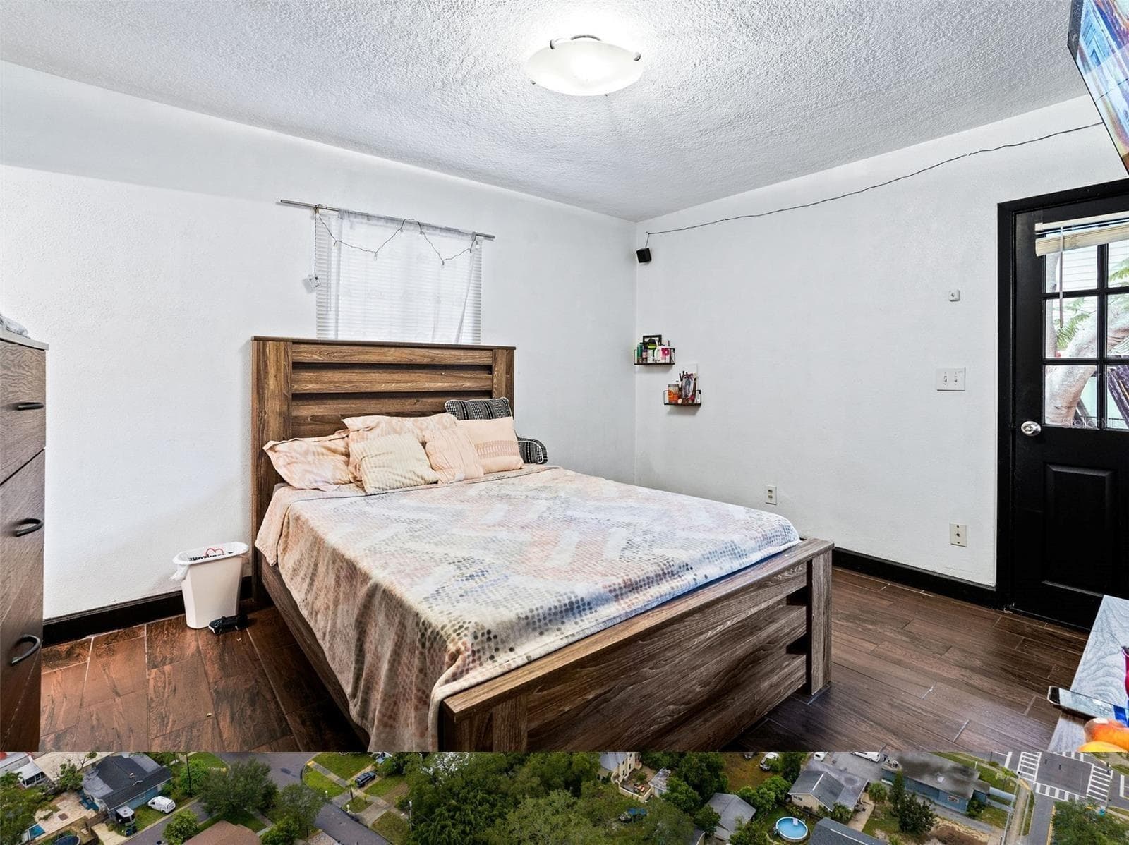 Triplex at 912 DRUID RD E, CLEARWATER, photo 8 of 30