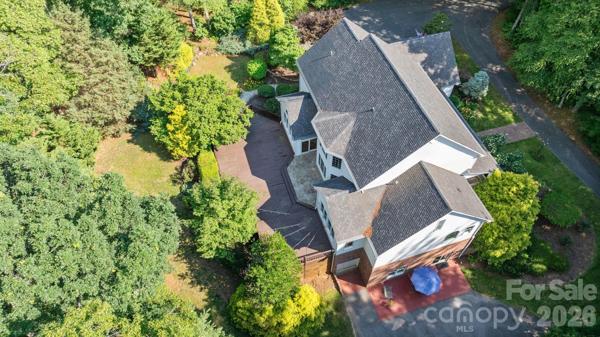 Single Family Residence at 107 Windsong Drive Extension, Fairview, photo 11 of 49