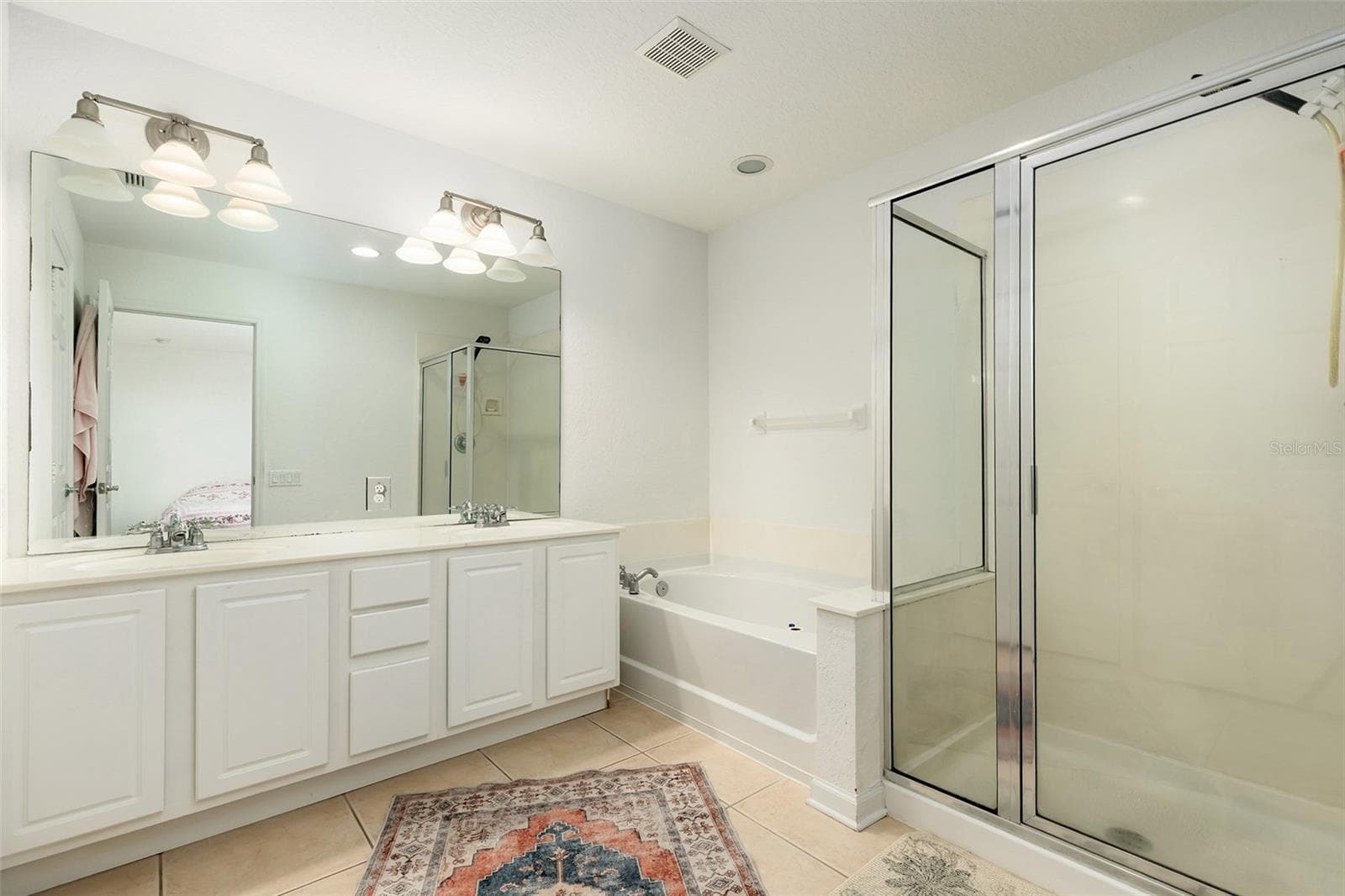 Townhouse at SPRING ISLE, ORLANDO, photo 9 of 18