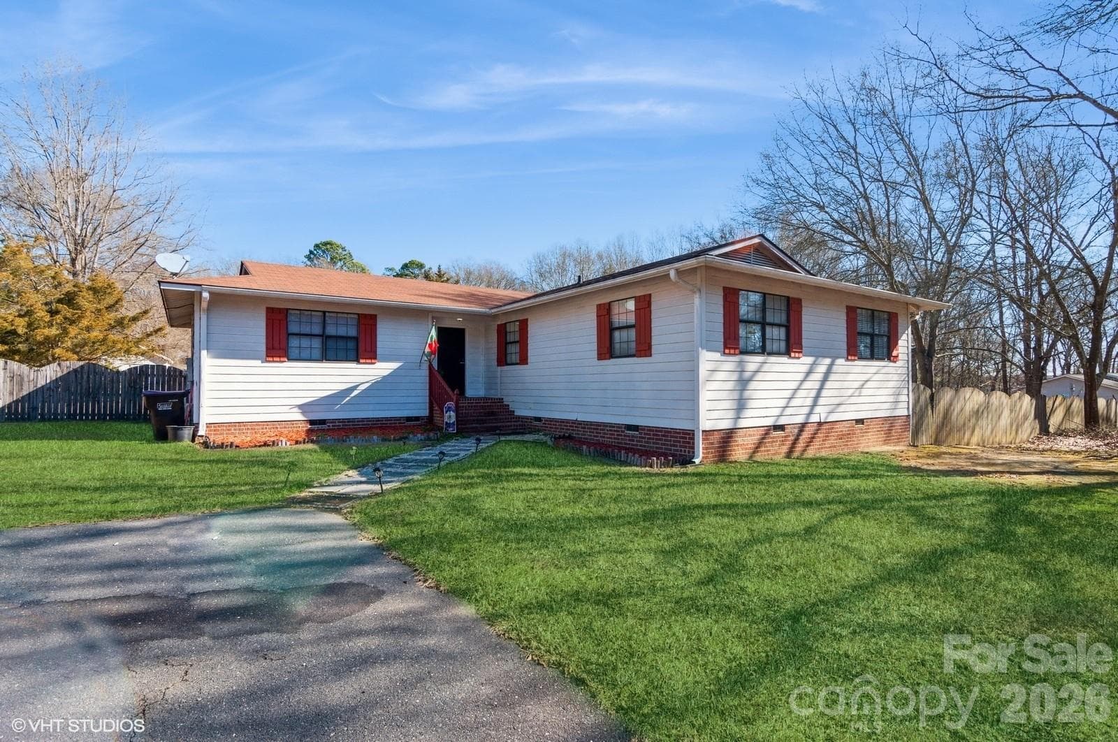 Single Family Residence at 9938 Sandra Lane, Fort Mill, photo 2 of 36