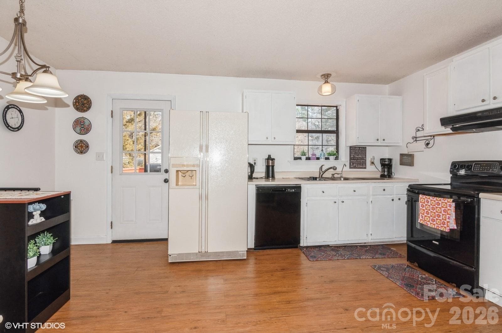 Single Family Residence at 9938 Sandra Lane, Fort Mill, photo 11 of 36