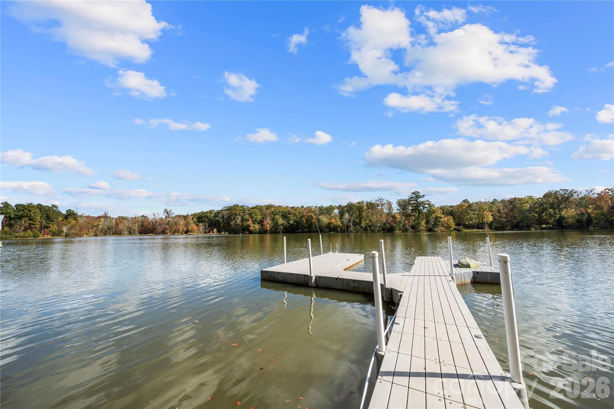 Floating dock with a jet ski floating slip - 25566 Seagull Drive, Lancaster