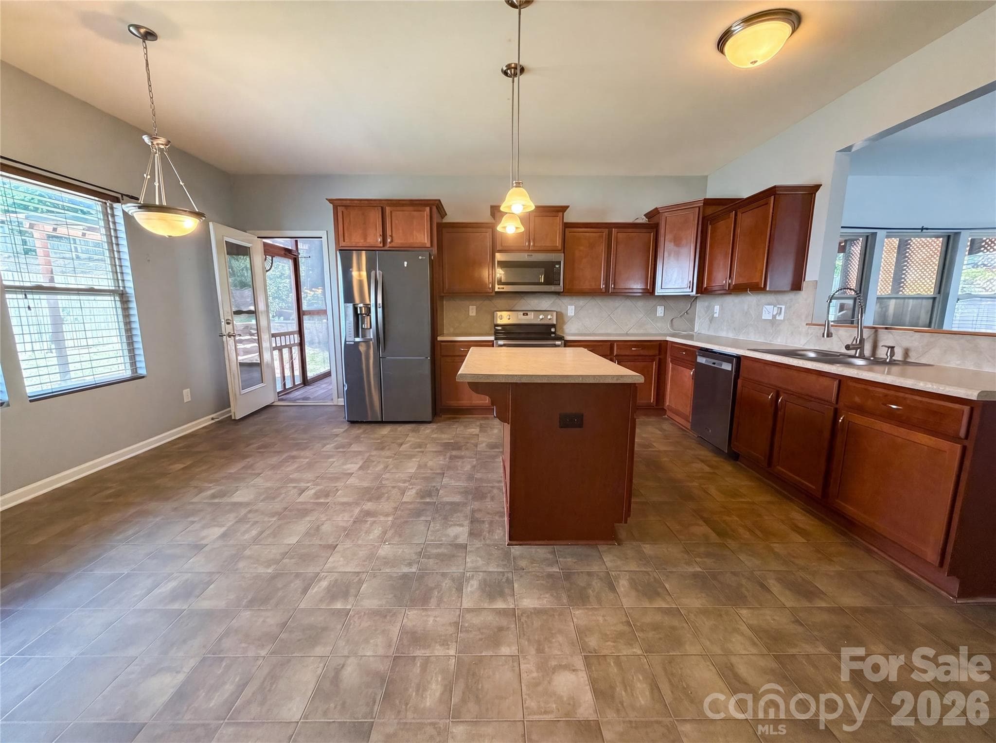 Single Family Residence at 1288 Century Drive, Clover, photo 5 of 18