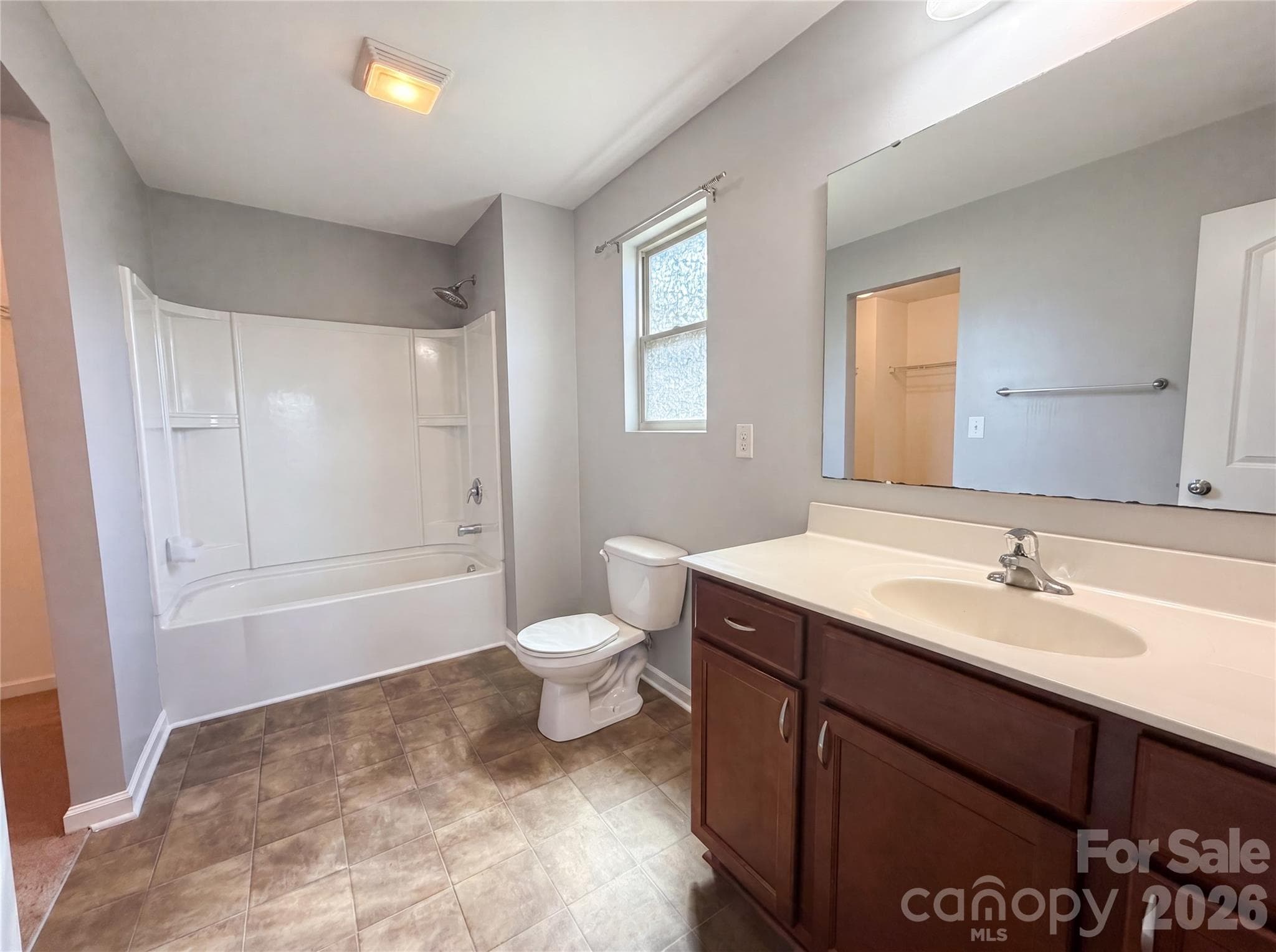 Single Family Residence at 1288 Century Drive, Clover, photo 14 of 18