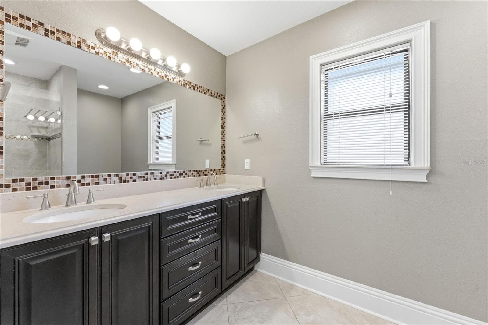 Single Family Residence at 1618 S ARRAWANA AVE, TAMPA, photo 26 of 48