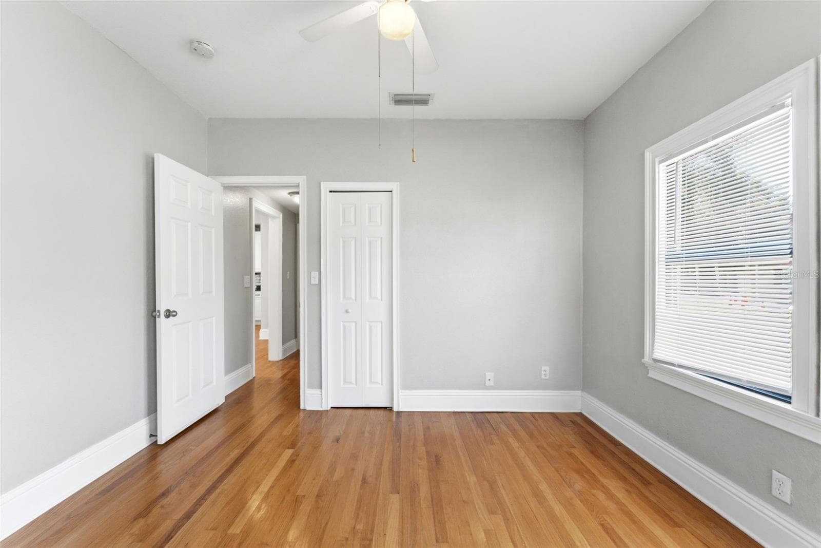 Single Family Residence at 1618 S ARRAWANA AVE, TAMPA, photo 35 of 48