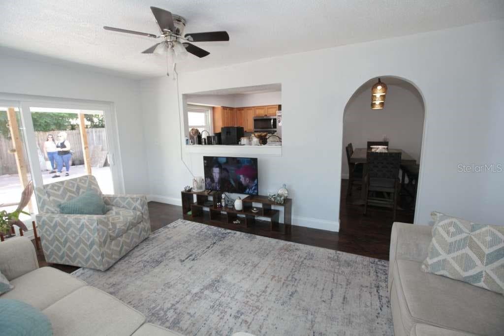 Single Family Residence at 2073 SAN SEBASTIAN WAY N, CLEARWATER, photo 5 of 28