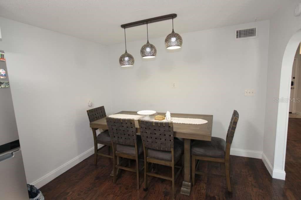 Single Family Residence at 2073 SAN SEBASTIAN WAY N, CLEARWATER, photo 13 of 28