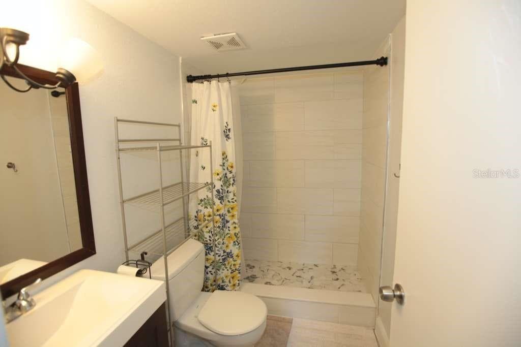 Single Family Residence at 2073 SAN SEBASTIAN WAY N, CLEARWATER, photo 17 of 28