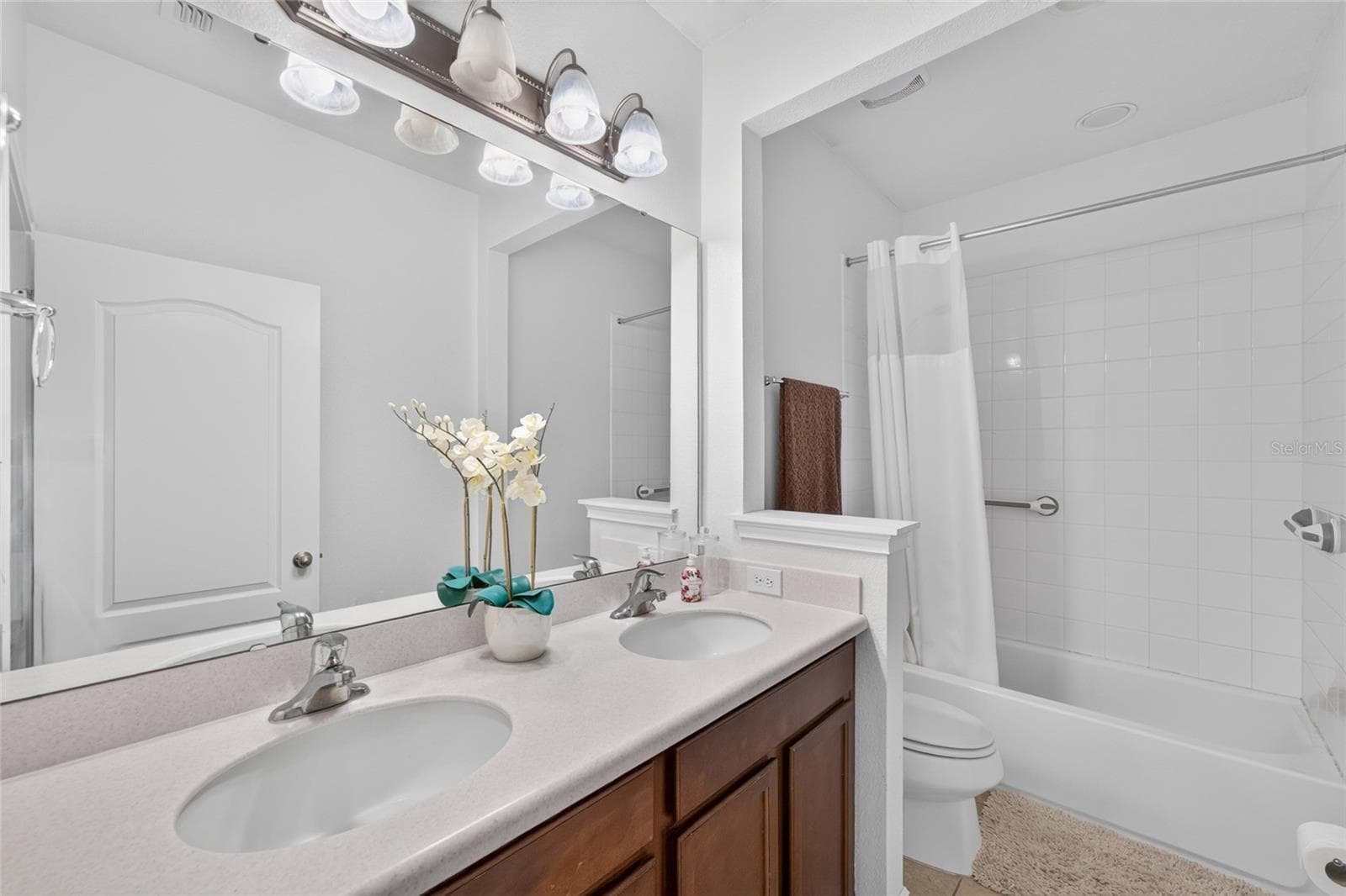 Single Family Residence at 13660 CHAUVIN AVE, ORLANDO, photo 51 of 81