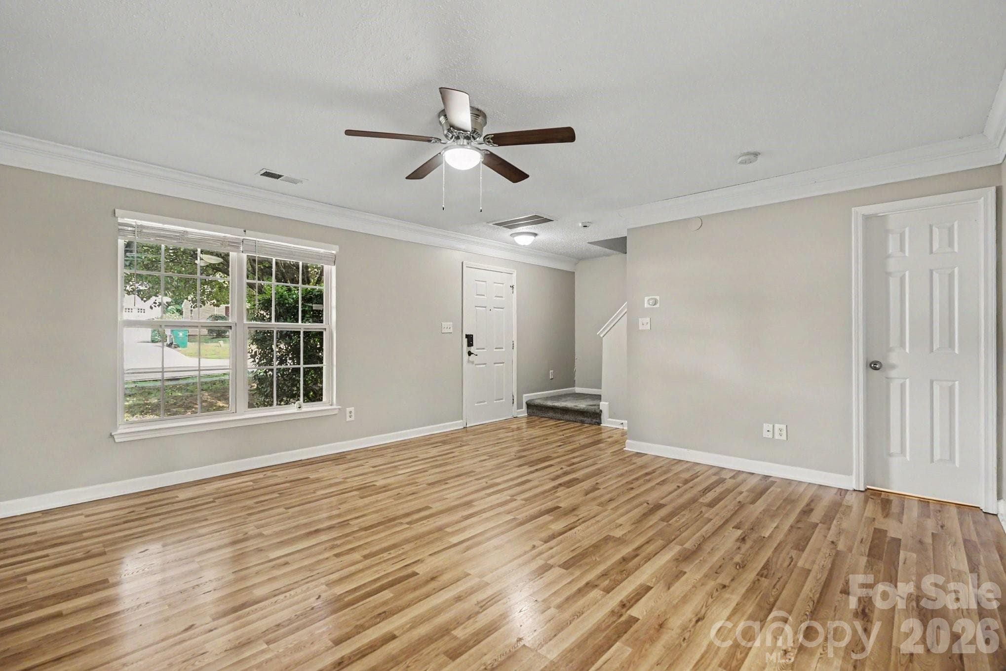 Single Family Residence at 1029 Jordans Pond Lane, Charlotte, photo 3 of 22
