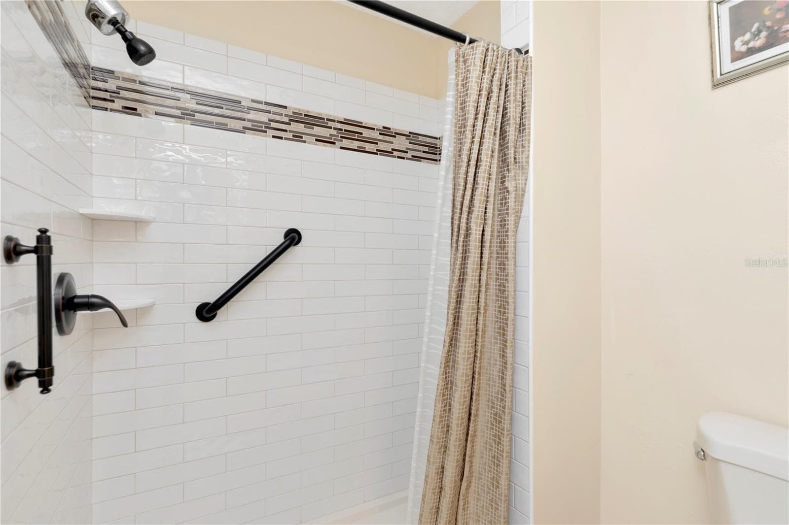 Primary bath - 3909 CARROLL CYPRESS CT, TAMPA