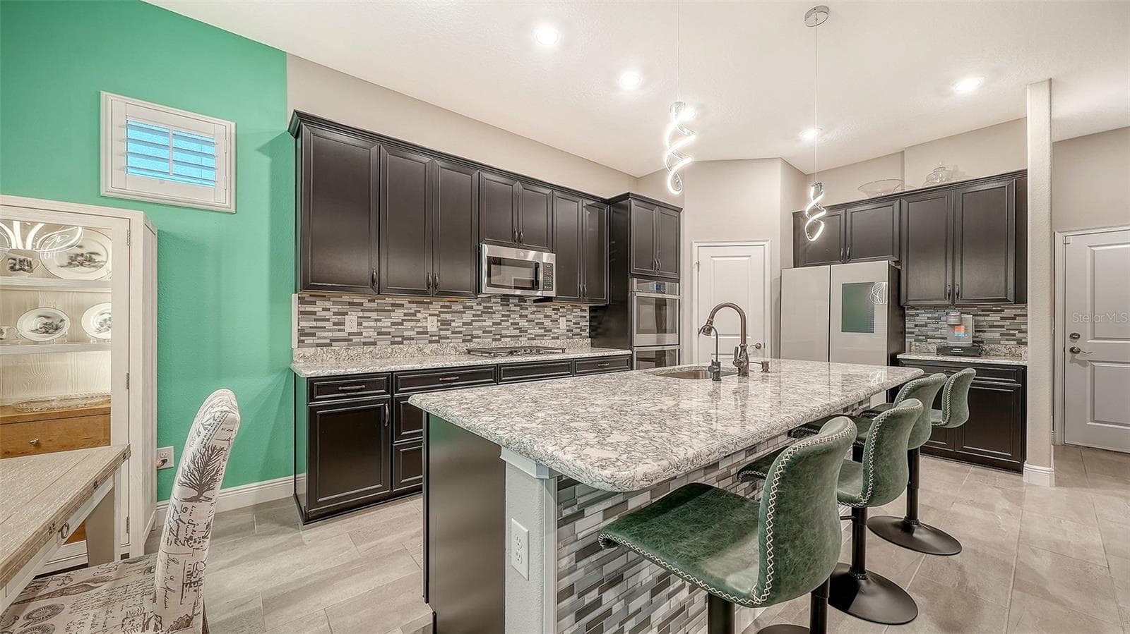 Single Family Residence at 8234 TEA OLIVE TER, PALMETTO, photo 20 of 51