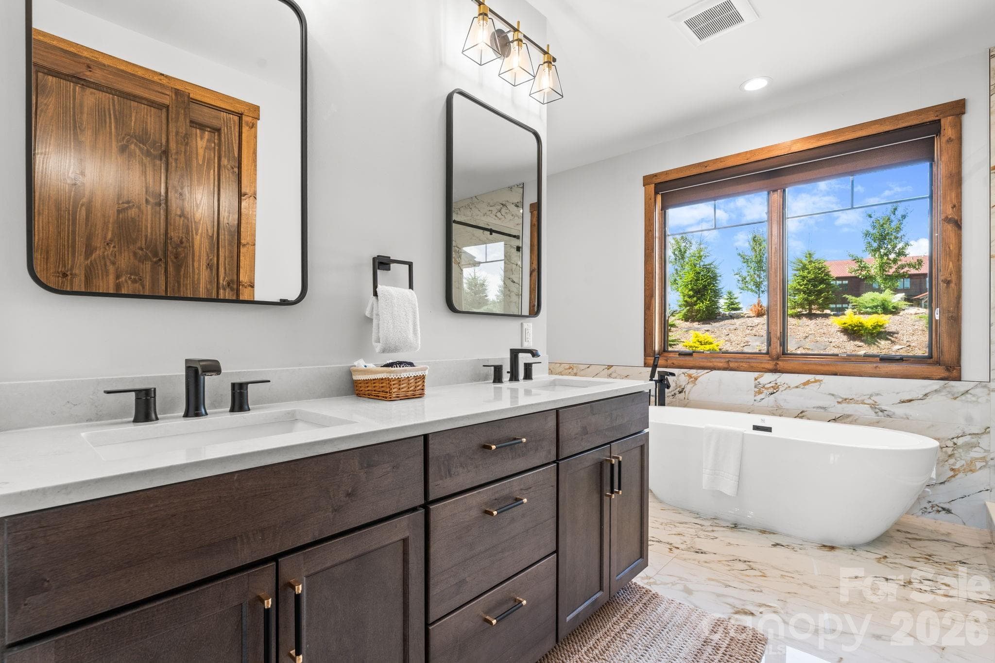 Single Family Residence at 1030 High Valley Overlook, Banner Elk, photo 18 of 48