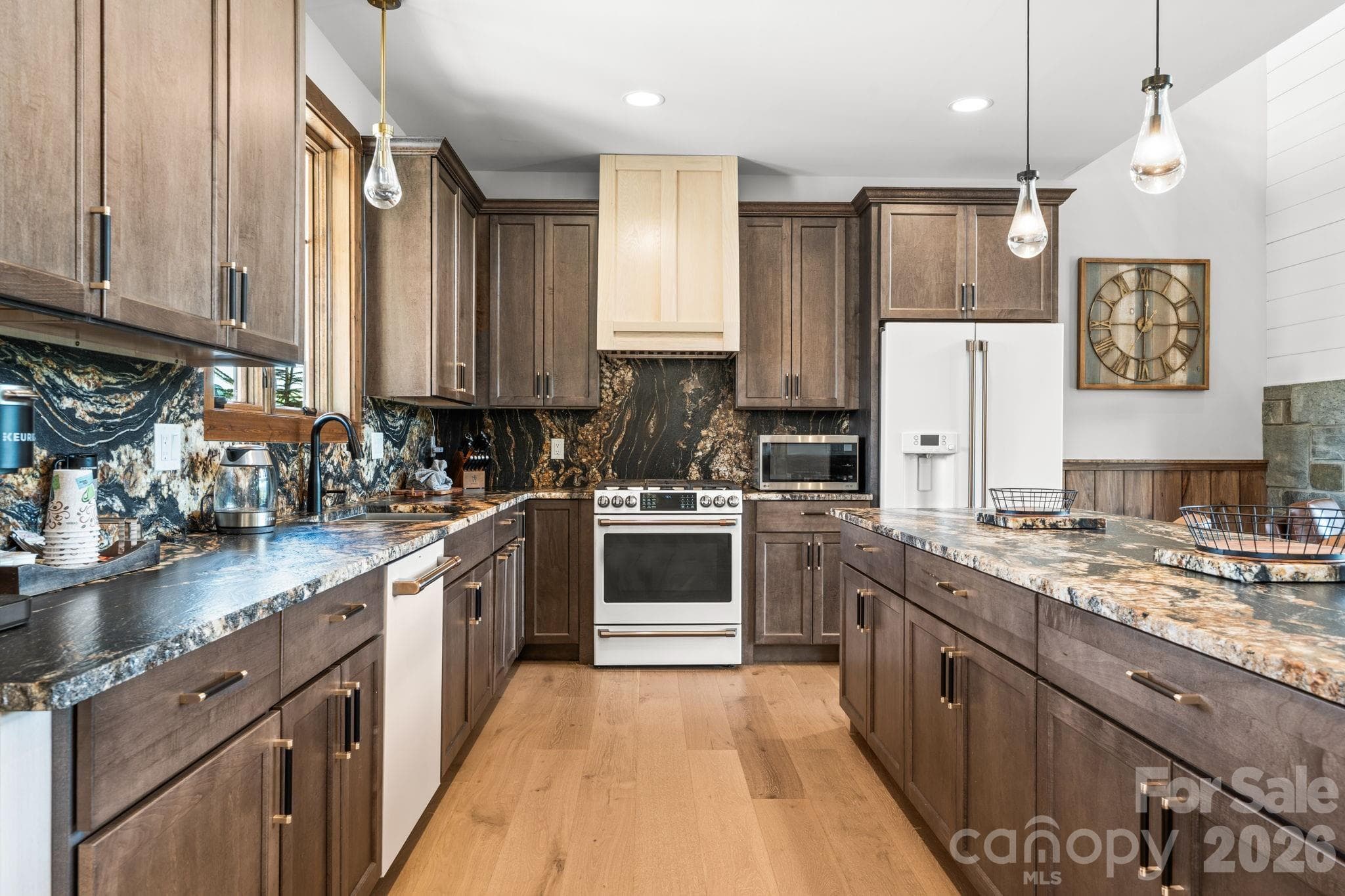 Single Family Residence at 1030 High Valley Overlook, Banner Elk, photo 24 of 48