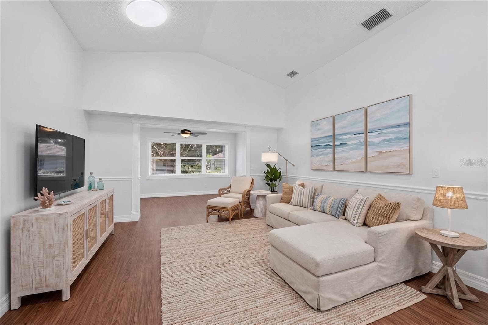 Virtually Staged - 4431 FERN DR, BRADENTON