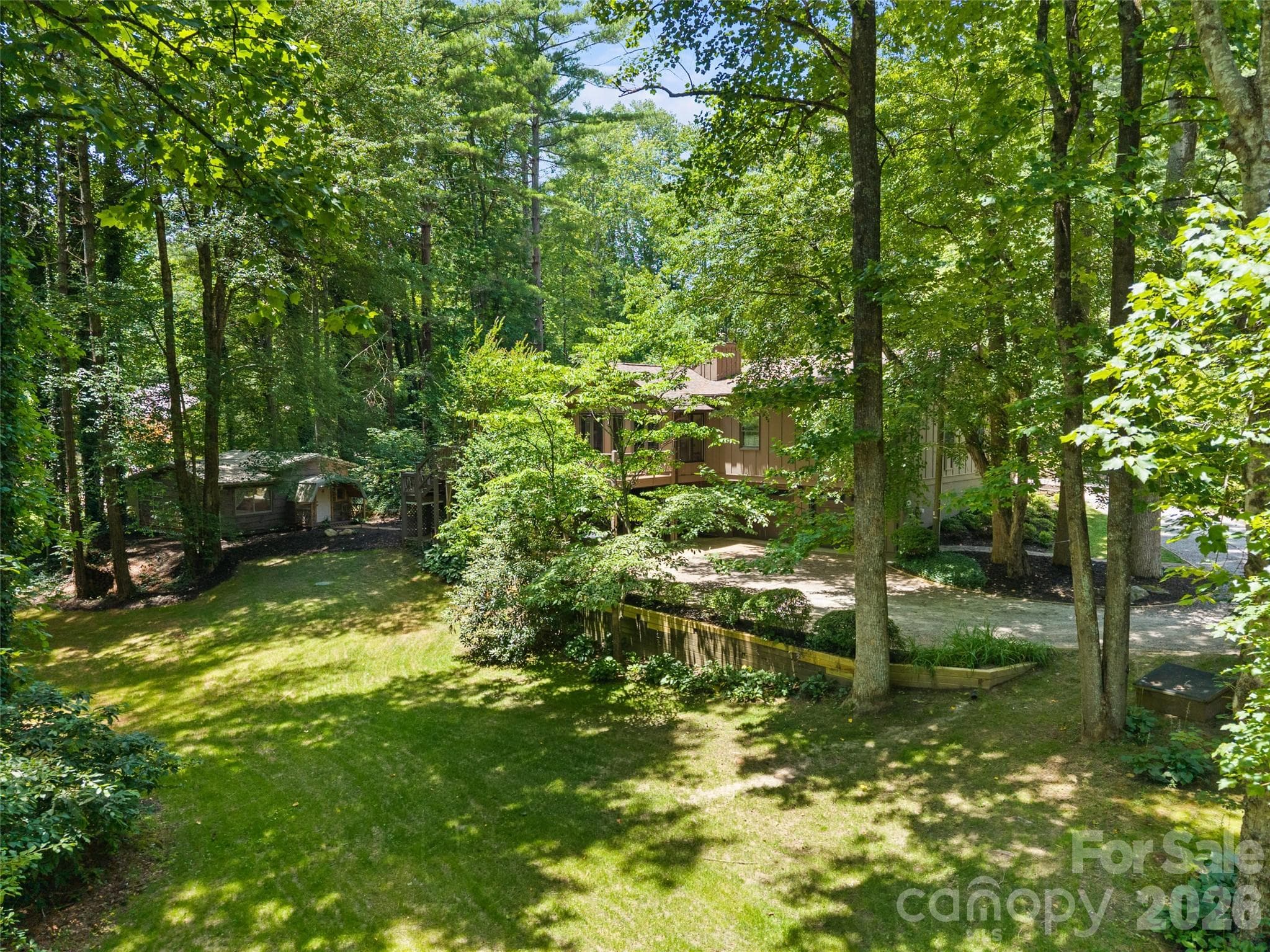 Natural Landscaping - 3 Westbridge Drive, Hendersonville