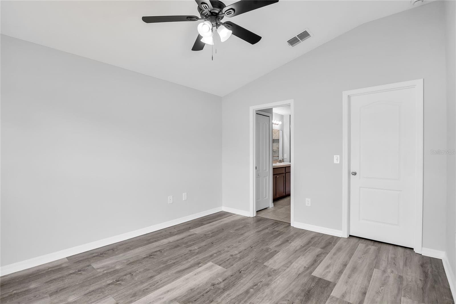 Owner's Suite - 308 BELLA ROSA CIR, SANFORD