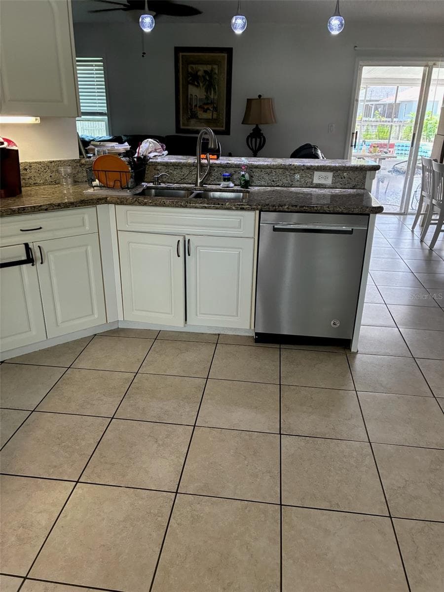 Single Family Residence at 849 HAPPINESS AVE SW, PALM BAY, photo 10 of 42