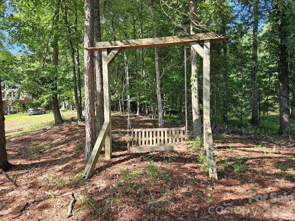 Lot at 1043 Woodside Drive, Winnsboro, photo 7 of 7