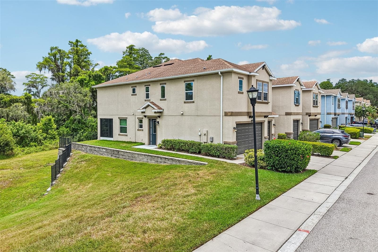 Townhouse at 6706 ROCKY PARK ST, TAMPA, photo 2 of 44