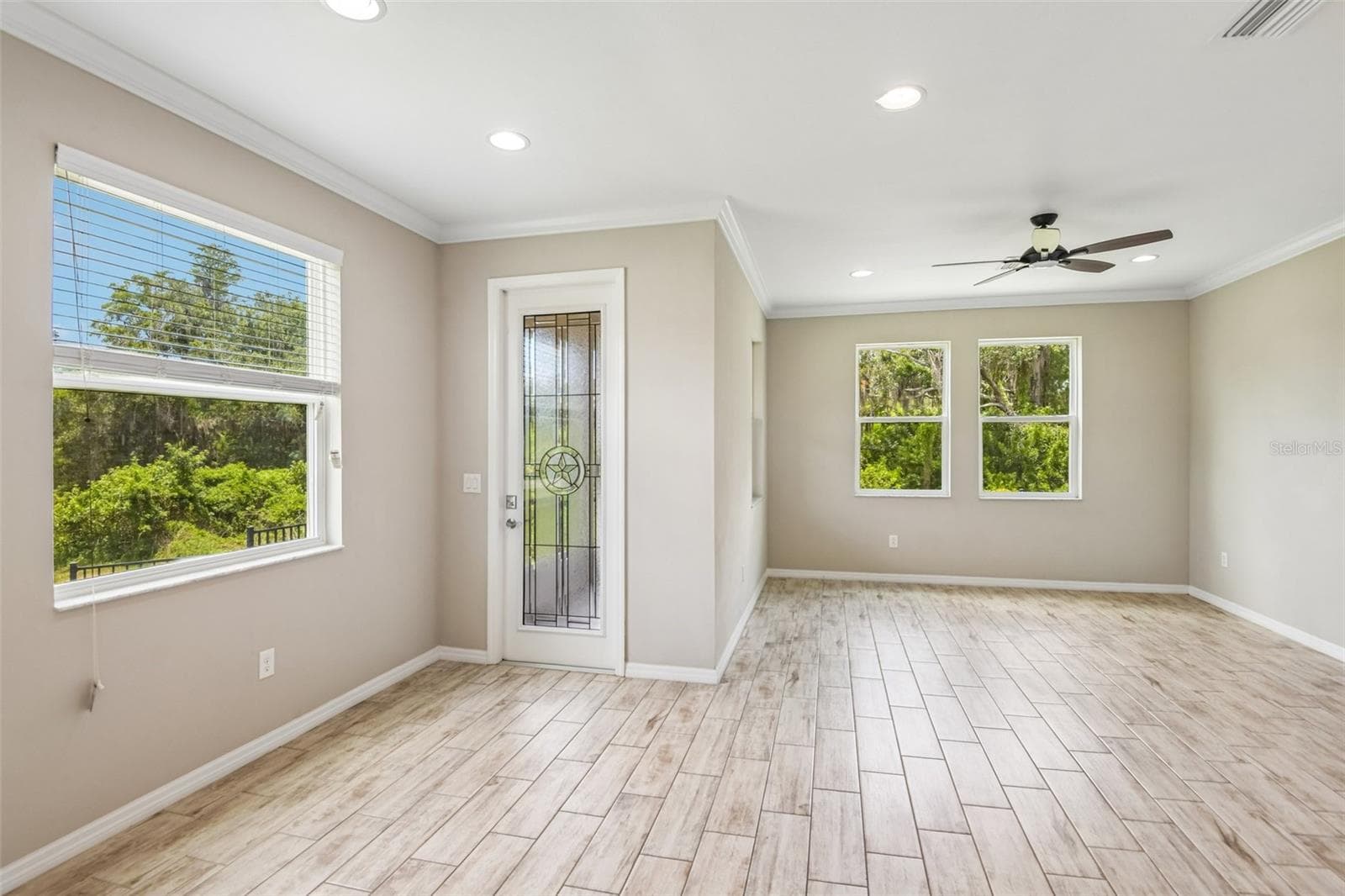 Townhouse at 6706 ROCKY PARK ST, TAMPA, photo 9 of 44