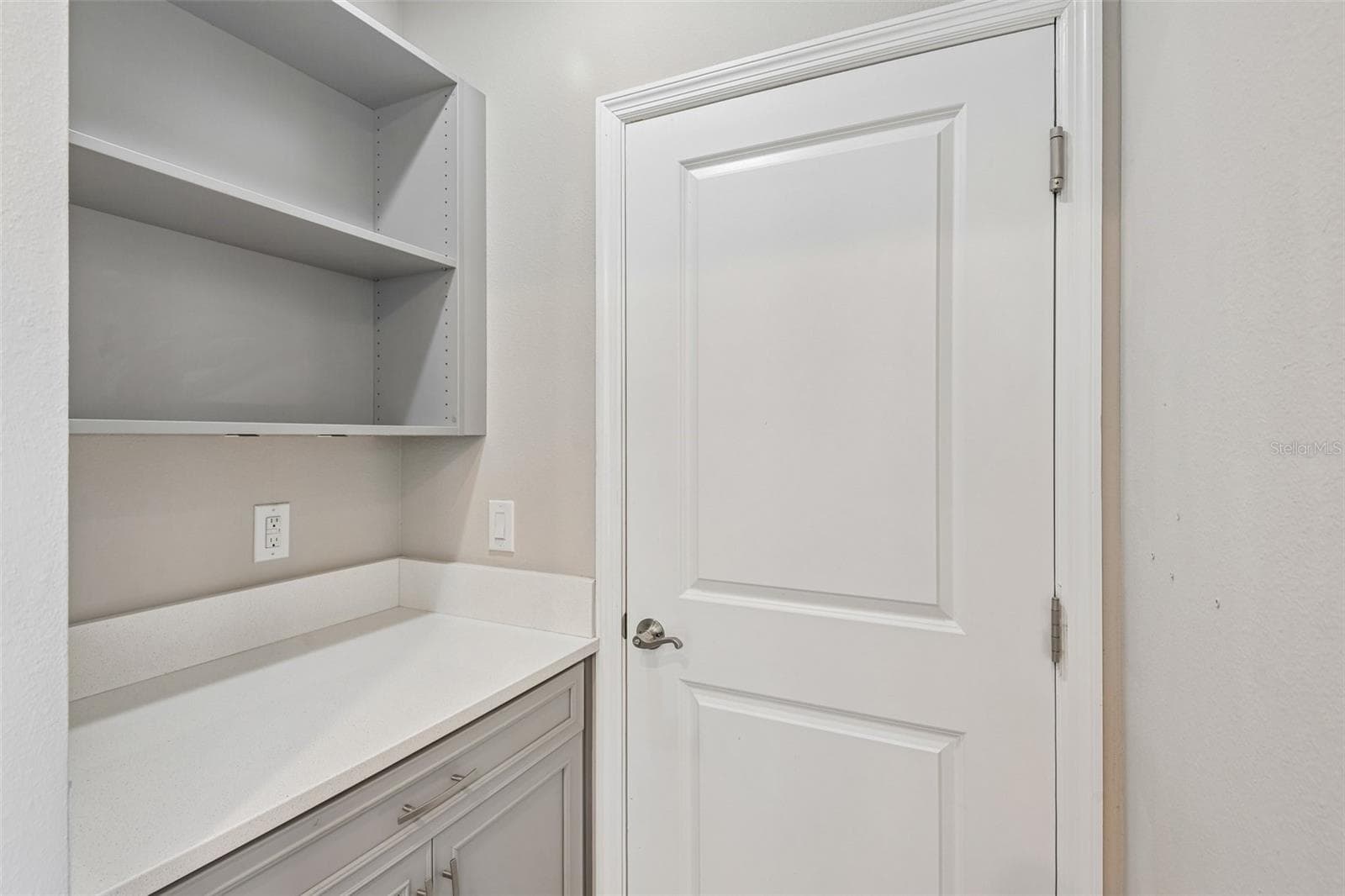 Townhouse at 6706 ROCKY PARK ST, TAMPA, photo 15 of 44