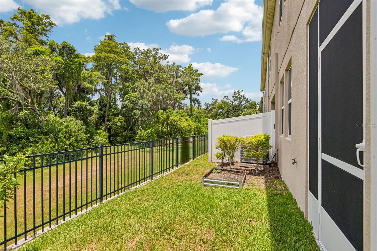 Townhouse at 6706 ROCKY PARK ST, TAMPA, photo 34 of 44