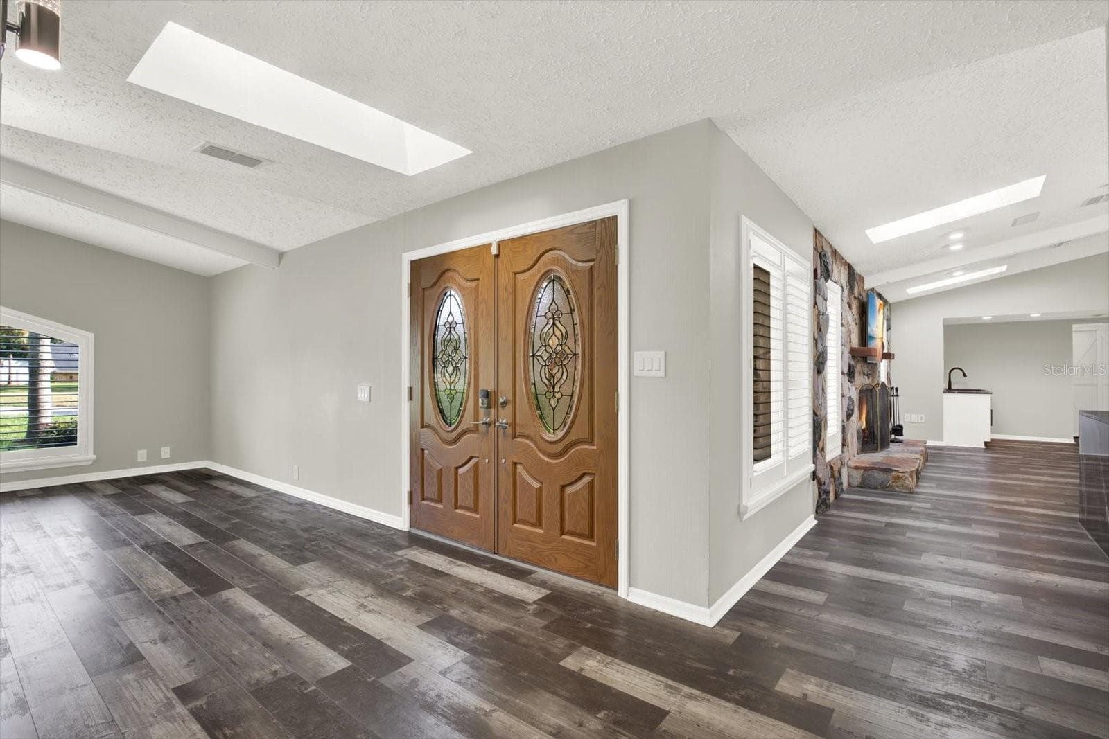 Single Family Residence at 7487 RIVER COUNTRY DR, WEEKI WACHEE, photo 7 of 53