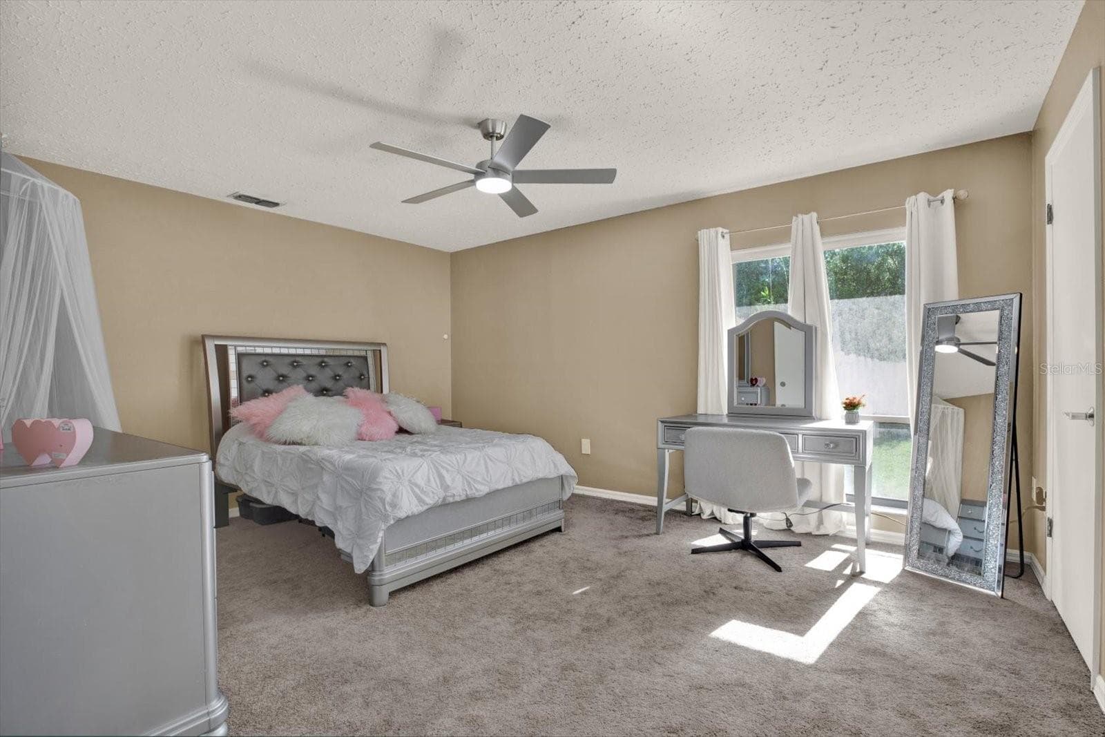 Single Family Residence at 7487 RIVER COUNTRY DR, WEEKI WACHEE, photo 32 of 53