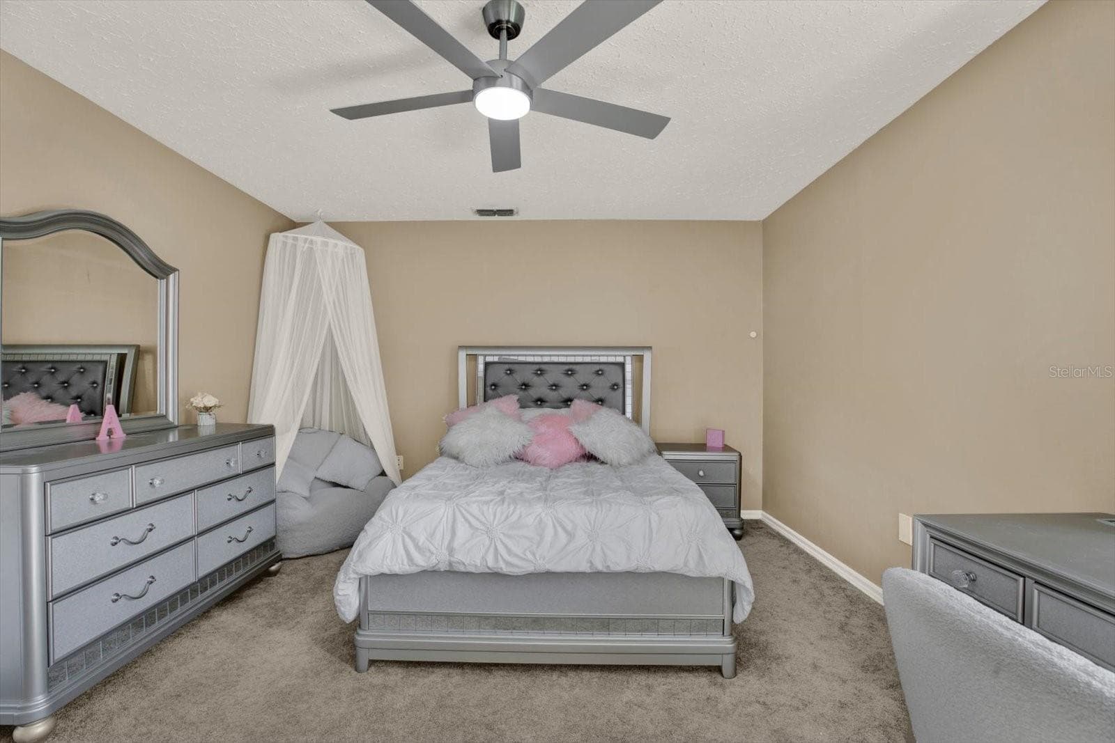 Single Family Residence at 7487 RIVER COUNTRY DR, WEEKI WACHEE, photo 33 of 53