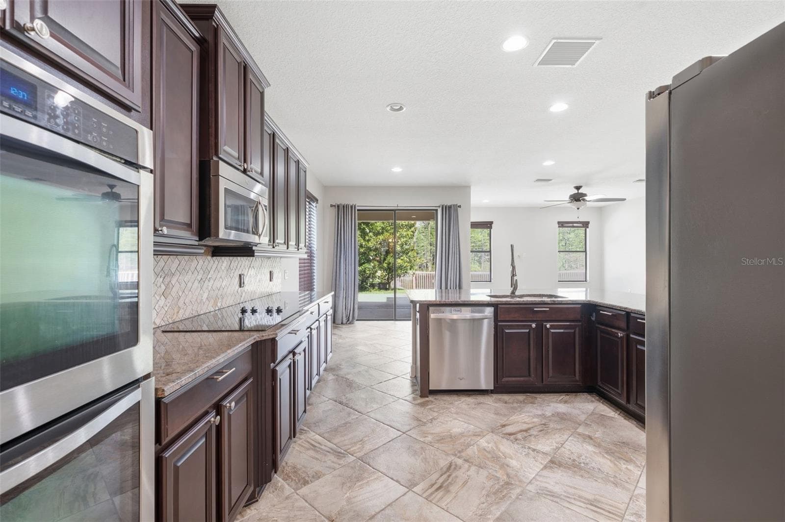 Single Family Residence at 1120 MAZA PL, TRINITY, photo 12 of 70