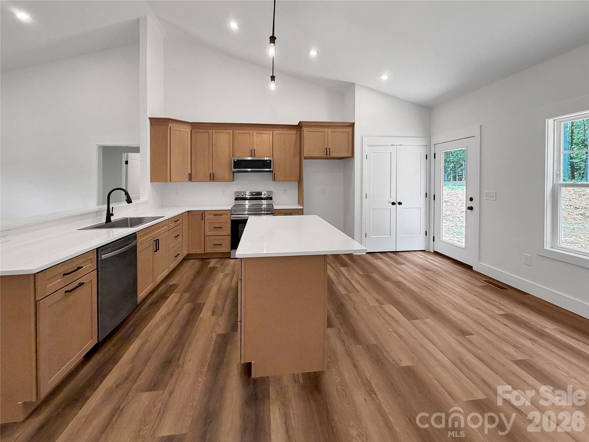 Single Family Residence at 321 Whispering Pines Circle, Forest City, photo 14 of 37