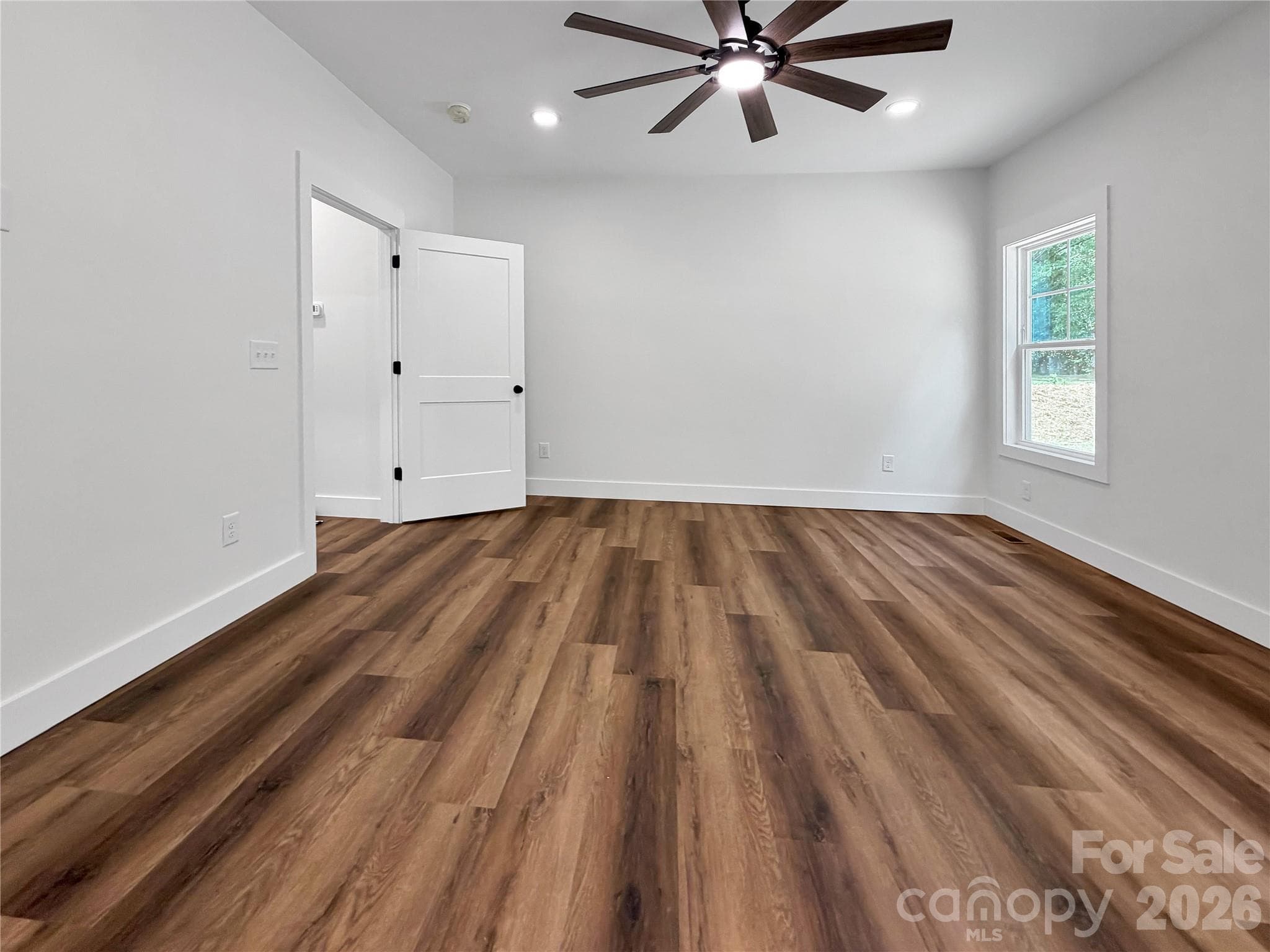 Single Family Residence at 321 Whispering Pines Circle, Forest City, photo 20 of 37