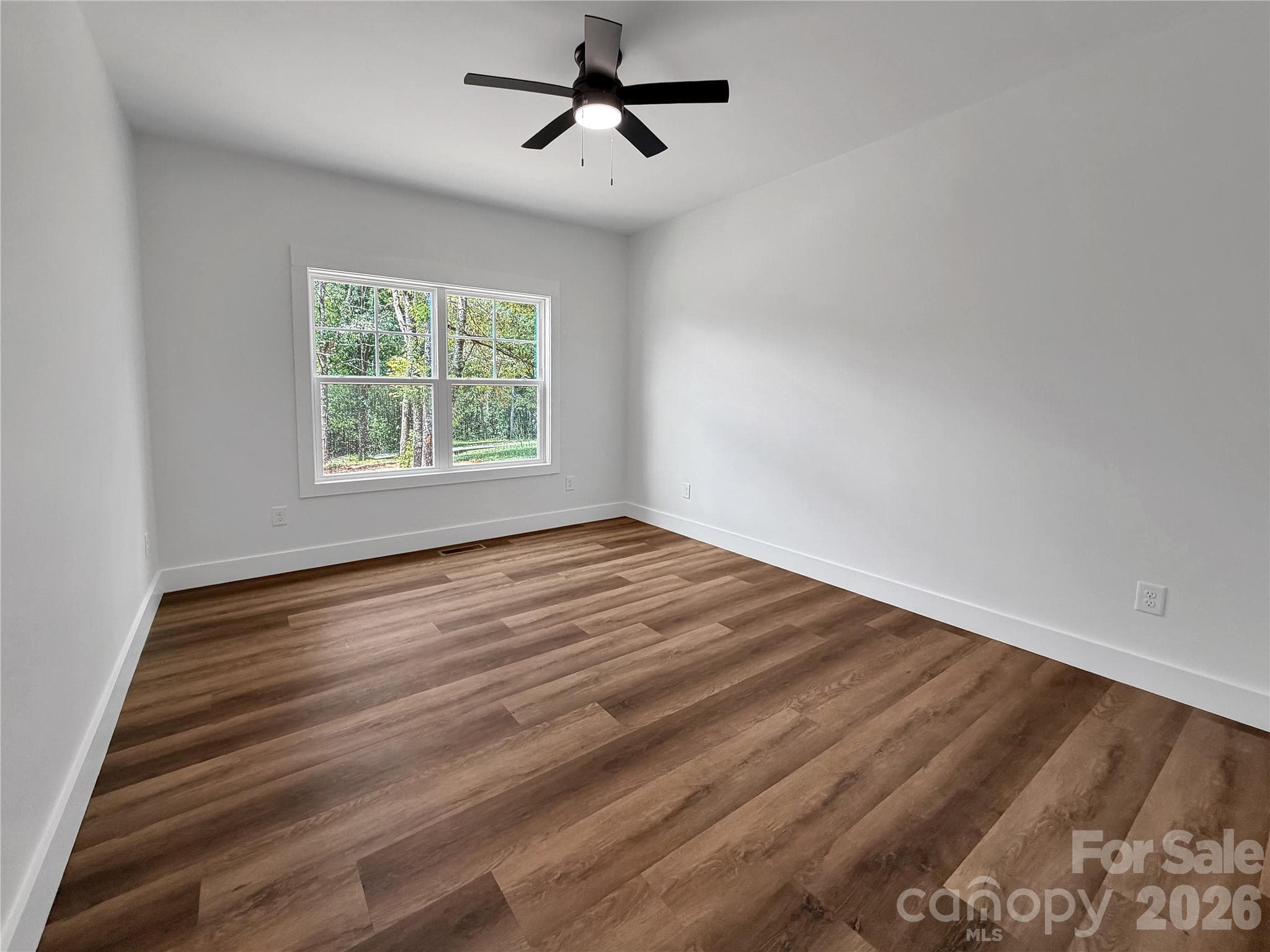 Single Family Residence at 321 Whispering Pines Circle, Forest City, photo 25 of 37