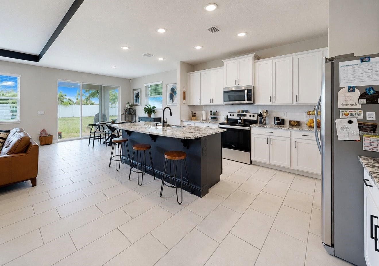 Single Family Residence at 172 MANGROVE MANOR DR, APOLLO BEACH, photo 7 of 51