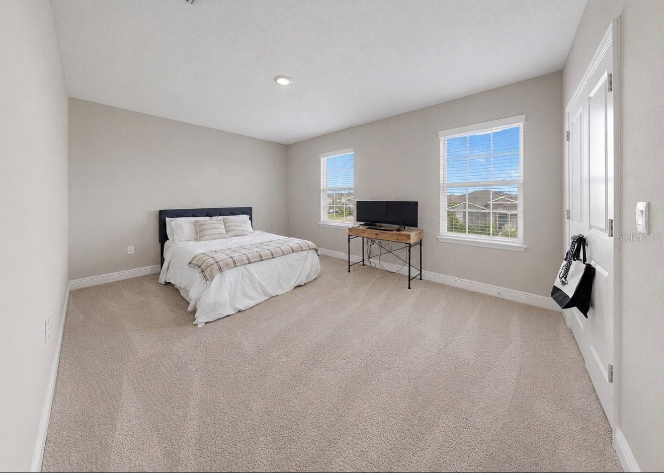 Single Family Residence at 172 MANGROVE MANOR DR, APOLLO BEACH, photo 21 of 51