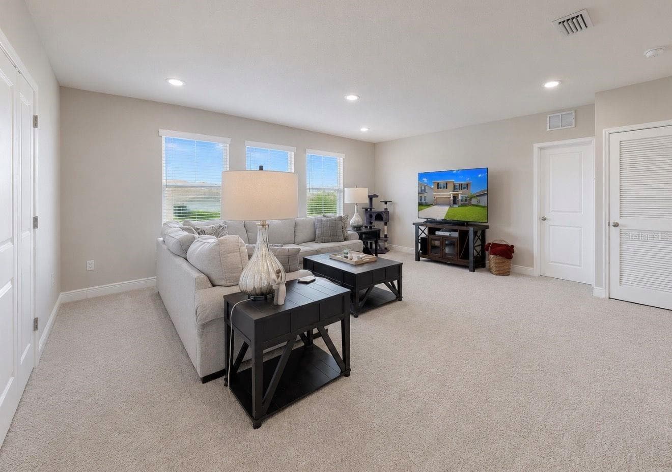 Single Family Residence at 172 MANGROVE MANOR DR, APOLLO BEACH, photo 31 of 51