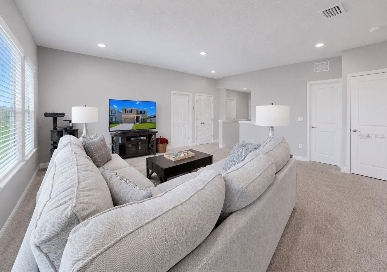 Single Family Residence at 172 MANGROVE MANOR DR, APOLLO BEACH, photo 33 of 51