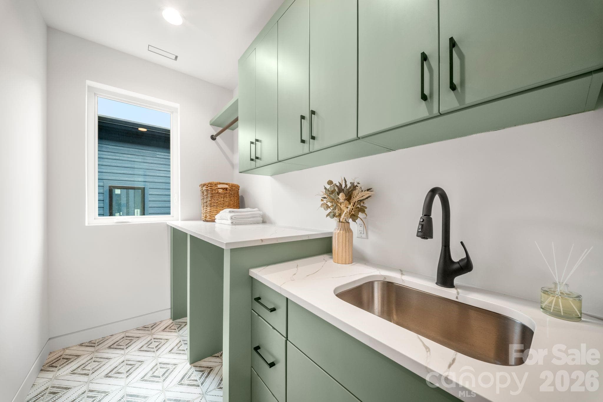 Laundry room - 41 Johnson Drive, Asheville