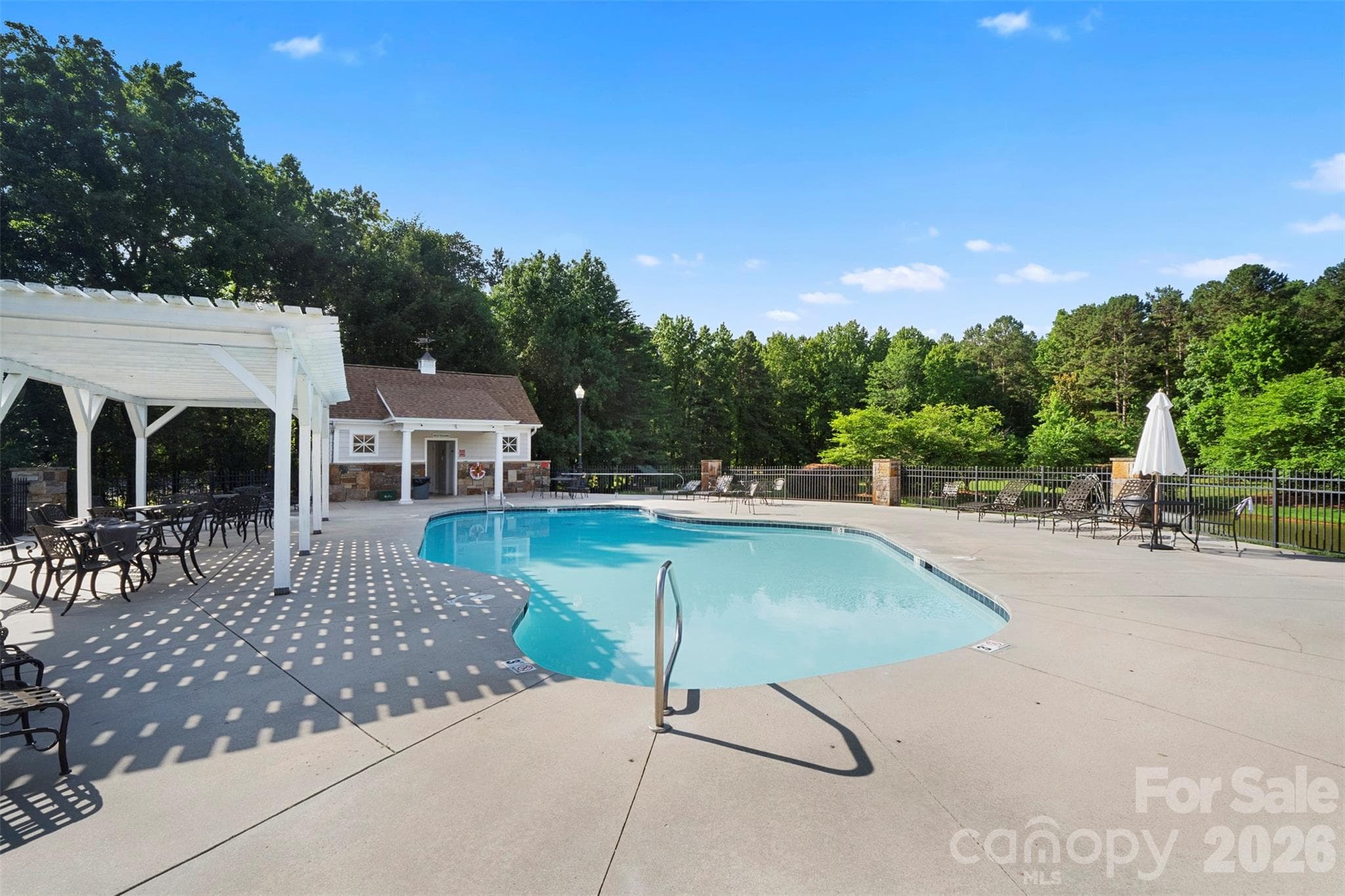 Yachtsman point Neighborhood Pool - 206 Kendricks Cove, Lexington